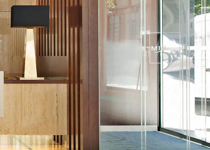 トゥリム サルダナ 4*