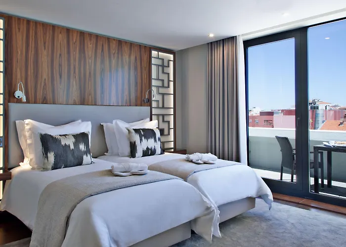 トゥリム サルダナ リスボン