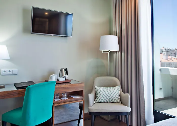 トゥリム サルダナ ホテル 4*