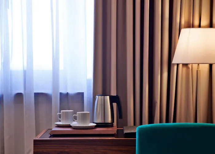 トゥリム サルダナ ホテル