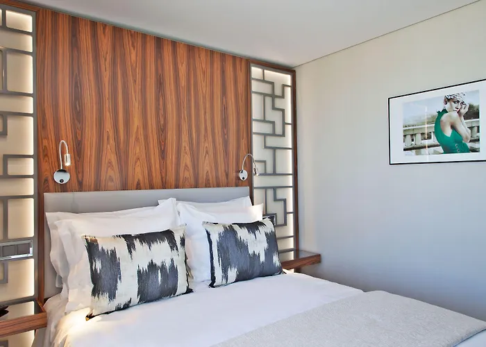 トゥリム サルダナ 4*